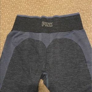 Victoria secret- PINK seamless leggings